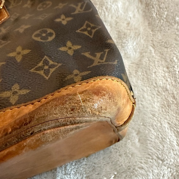 AUTHENTIC Louis Vuitton MM Alma Bag - Vintage Condition (Needs TLC) - Picture 8 of 11